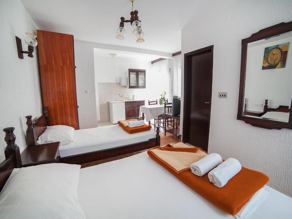 Guest House 4M Petrovac Habitación foto