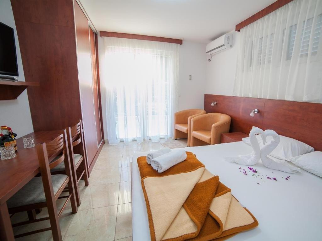 Guest House 4M Petrovac Habitación foto