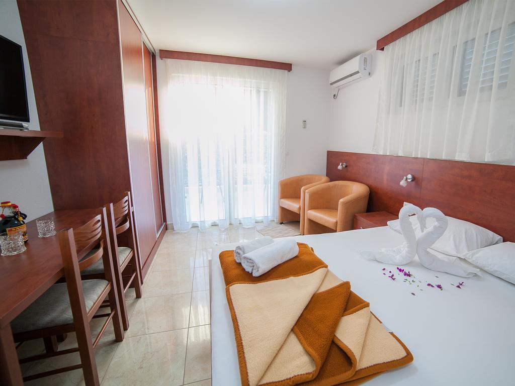 Guest House 4M Petrovac Habitación foto