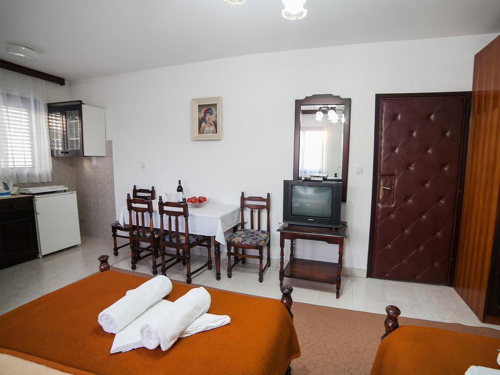 Guest House 4M Petrovac Habitación foto